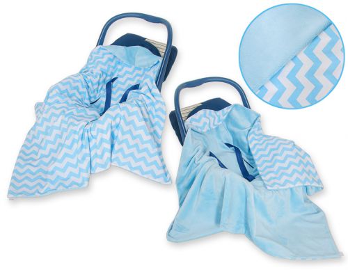 Big double-sided car seat blanket for babies - Chevron blue