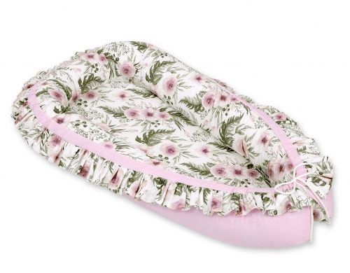 Baby nest with a ruffle - peony flower pink/pink