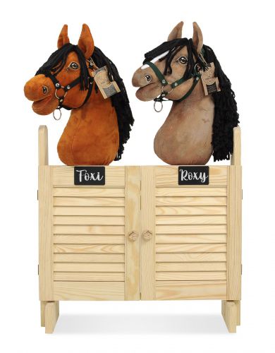 Large double Hobby Horse stable with doors